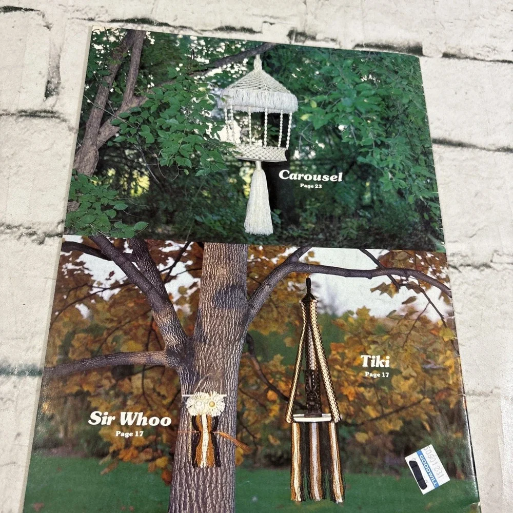 Vintage Macrame Enchantment Instruction Book Plant Hang Tiki Table 1977‎